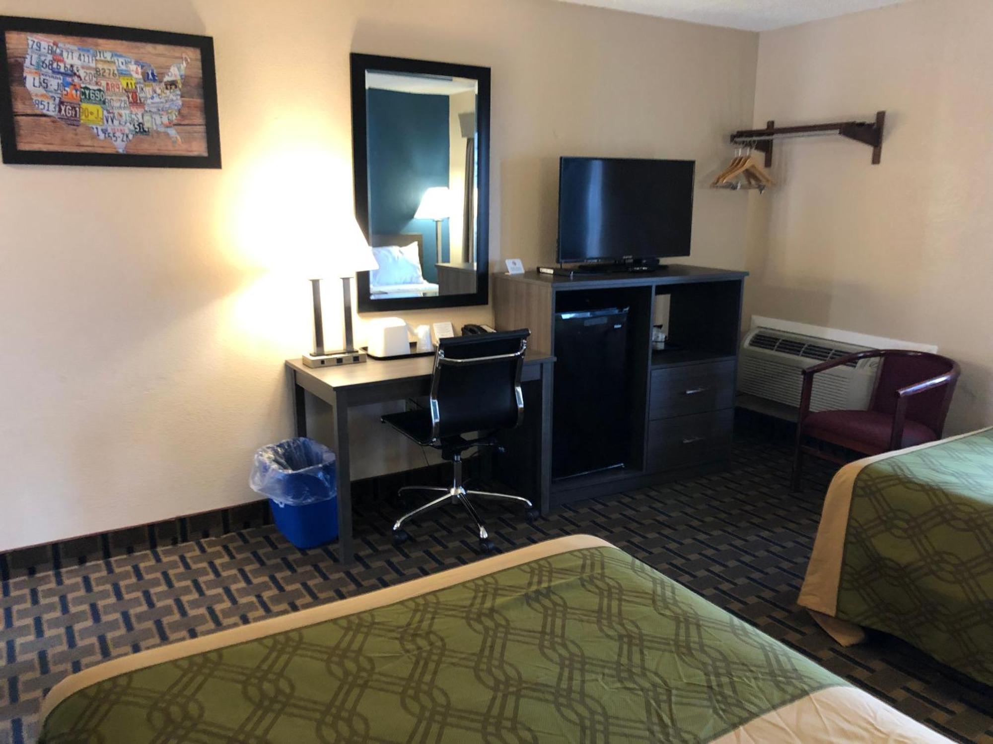 Econo Lodge Cranston - Providence מראה חיצוני תמונה